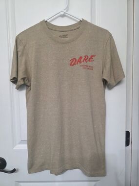 DARE Logo Short Sleeve Men's Tee in Tan